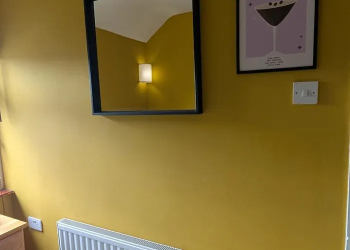 Spacious House In Villa