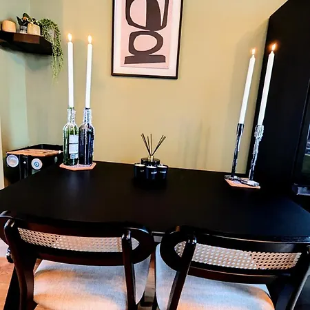 别墅 Spacious House In *