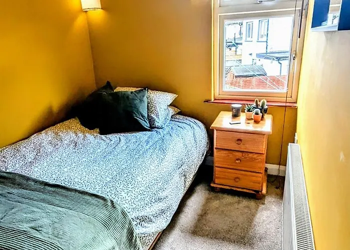 Spacious House In 别墅