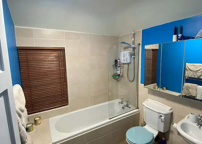 Villa Spacious House In